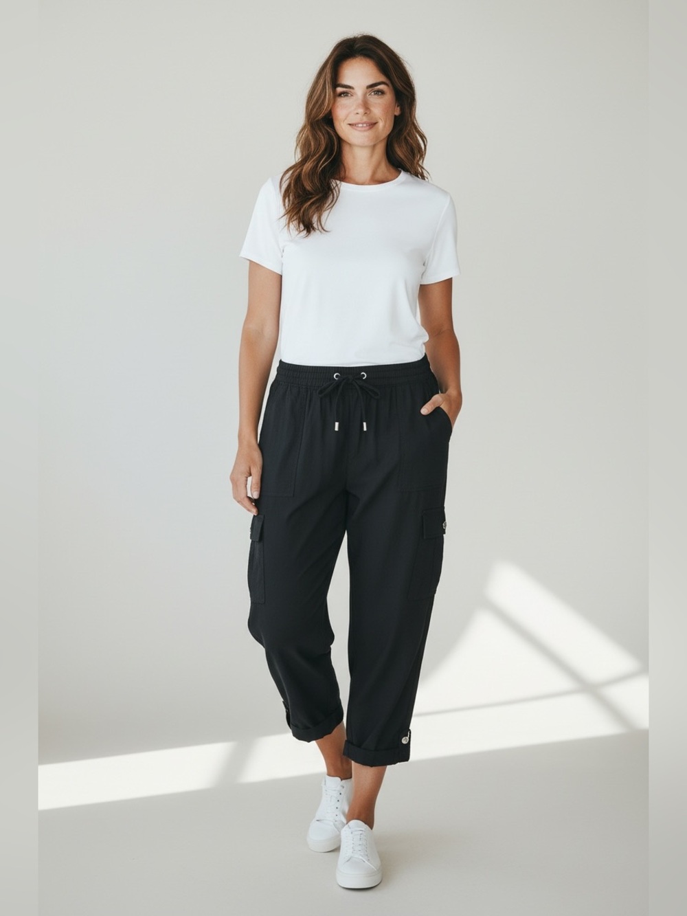 Calvin Klein Women’s Plus Size 7/8 Black Cargo Pants Size 2X NWT